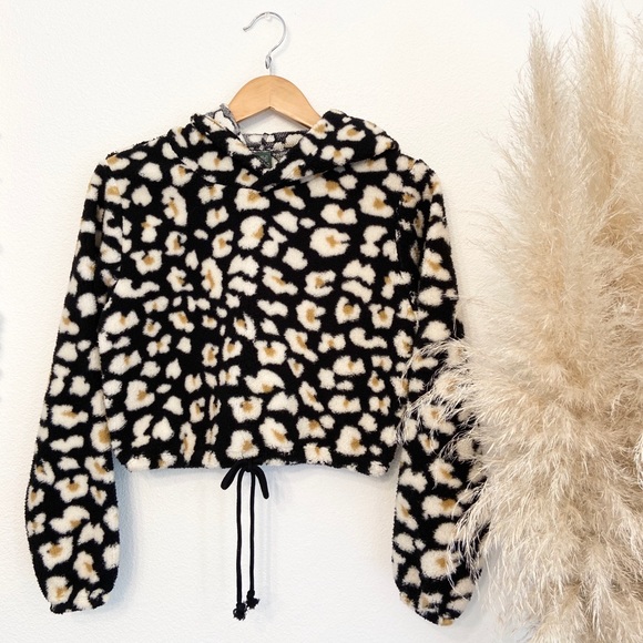 wild fable leopard crop sherpa hoodie sweatshirt